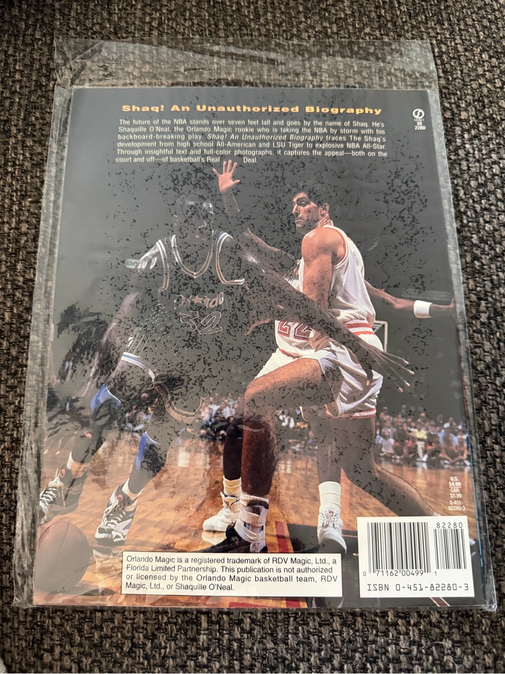 1993 Shaq Unauthorized Biography Factory Sealed Orlando Magic Special Magazine - Picture 3 of 3
